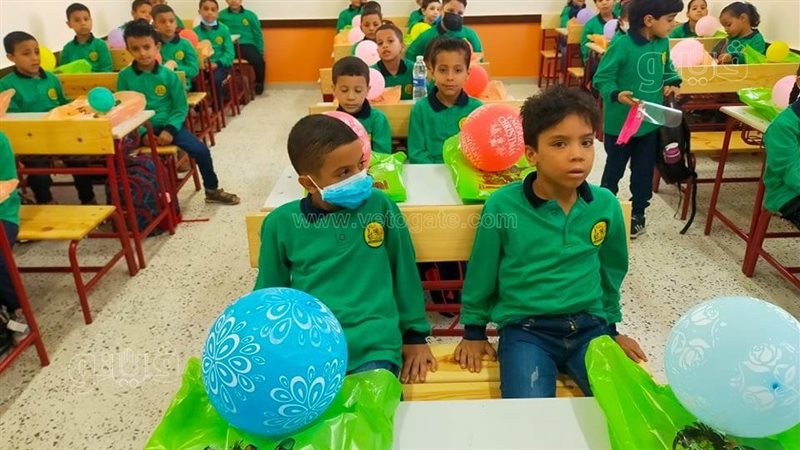 بلالين باسم كل طالب