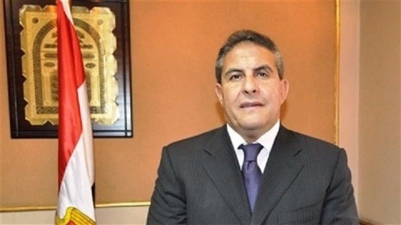 الكابتن طاهر أبو