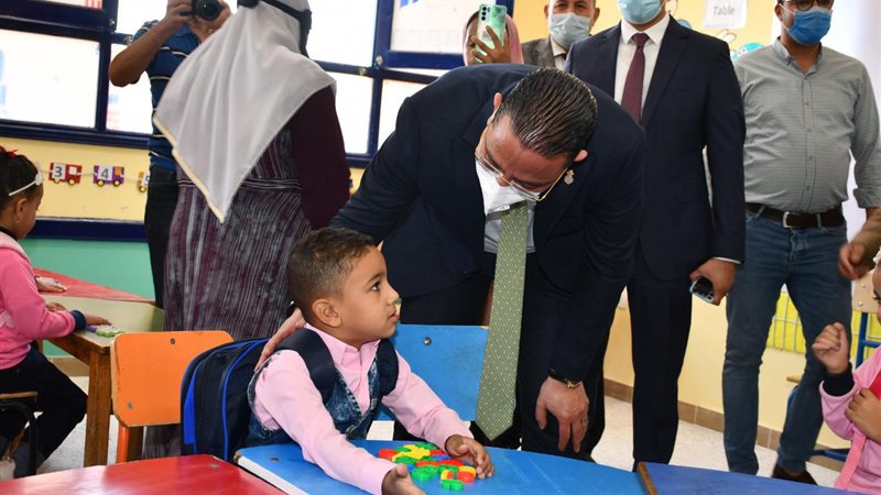 محافظ الفيوم يتفقد