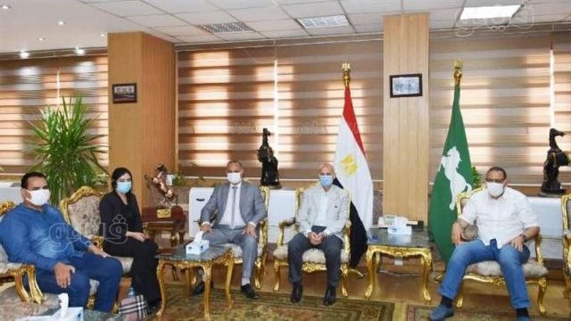 لقاء محافظ الشرقية