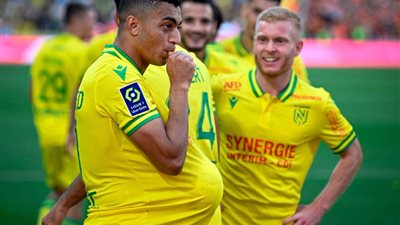 مصطفى محمد يسجل ويقود نانت للفوز على لوريان في الدوري الفرنسي 
