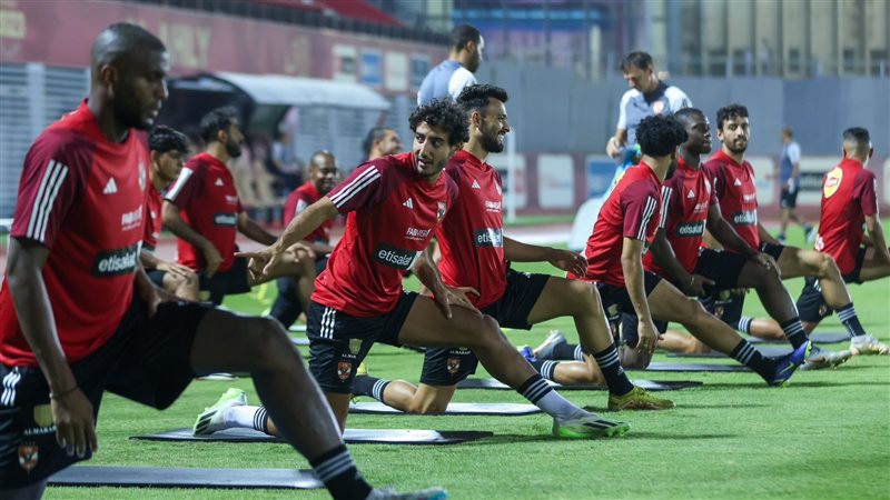 الأهلى، فيتو