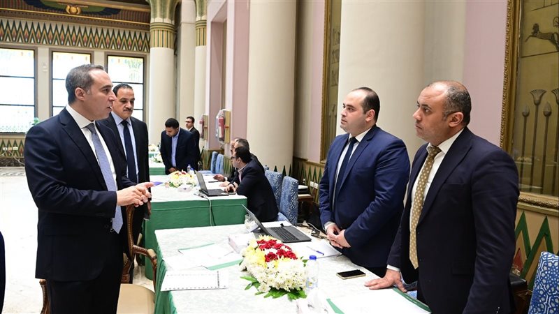 أمين عام النواب يتابع