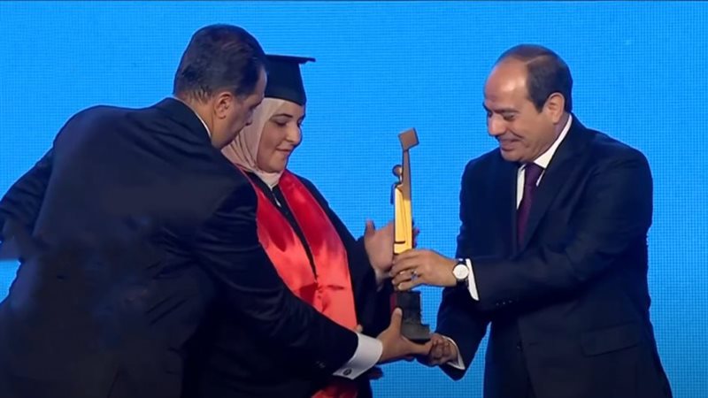  الرئيس عبدالفتاح