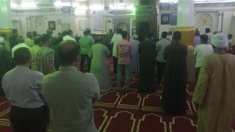 أهالي الأقصر يحتفلون