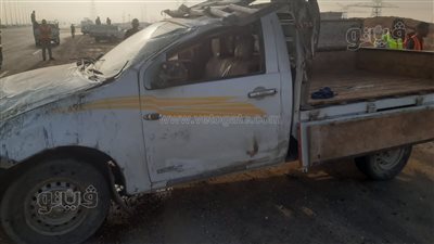استعجال تقرير المرور في مصرع عامل وإصابة 11 آخرين بانقلاب سيارة ربع نقل بطريق السويس