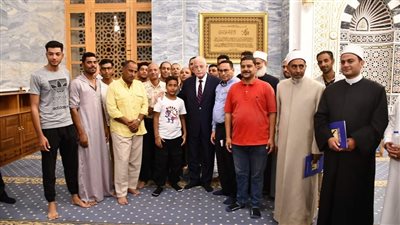 محافظ جنوب سيناء يشهد الاحتفال بذكرى المولد النبوي الشريف ويكرم المتميزين في مجال الدعوة 