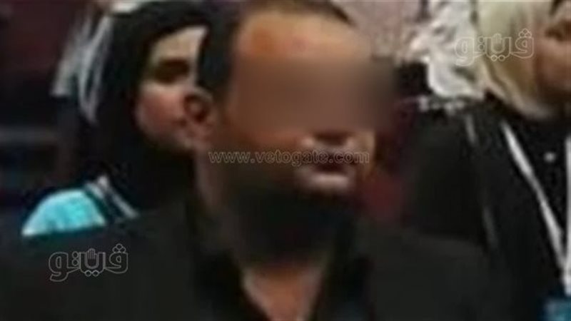 الصورة الأولي لقاتل