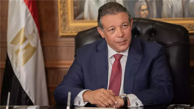 حازم عمر رئيس حزب