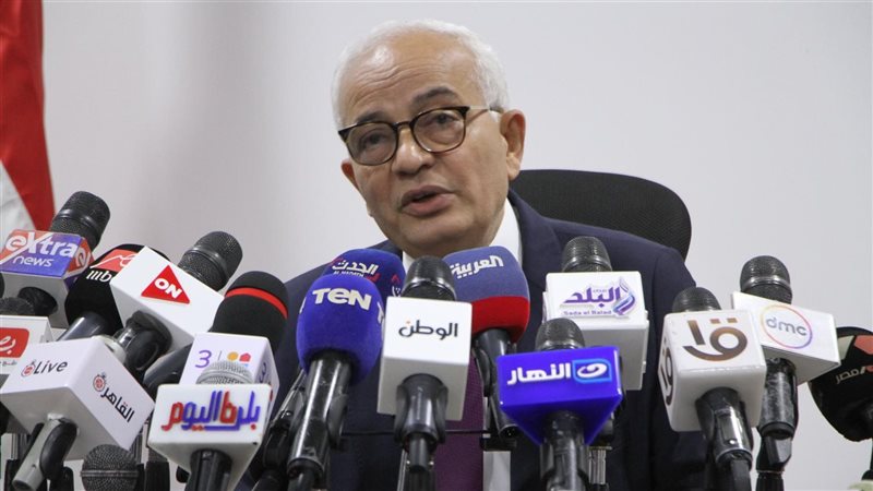 الدكتور رضا حجازي،