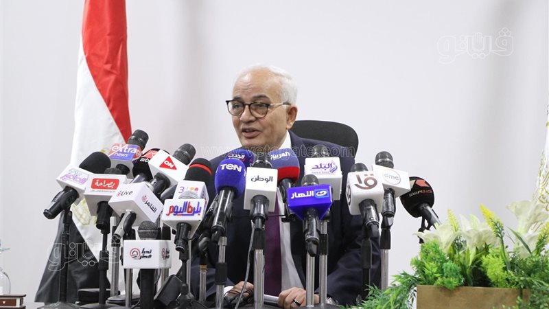 الدكتور رضا حجازي،