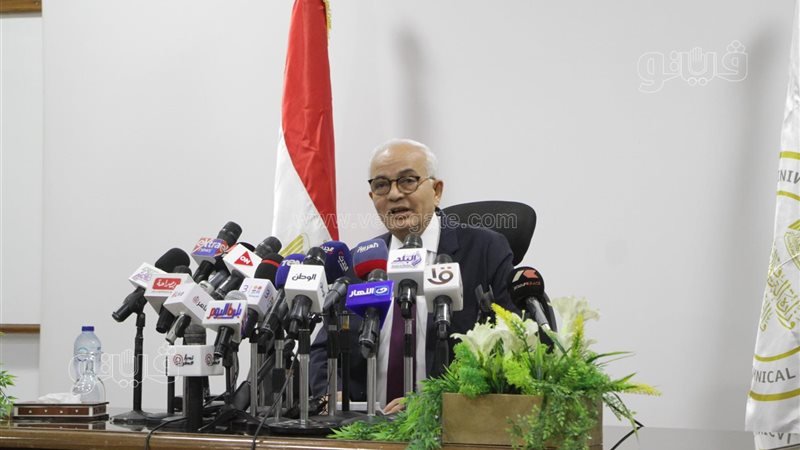  الدكتور رضا حجازي