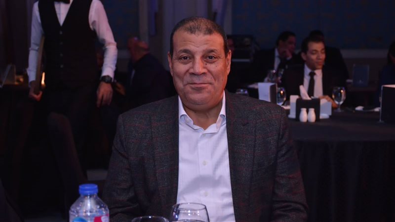 الكاتب الصحفي عصام
