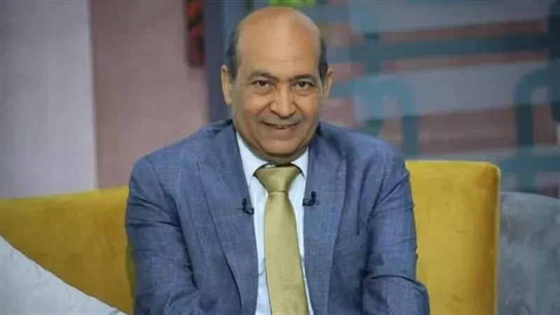 الناقد الفني طارق