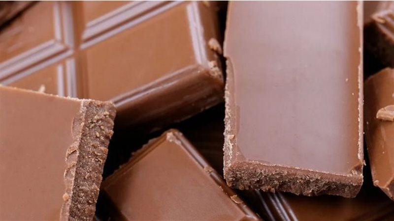 شوكولاتة، فيتو