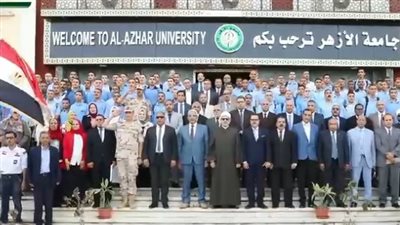 رئيس جامعة الأزهر للطلاب في أول أيام الدراسة: كلنا في خدمتكم 