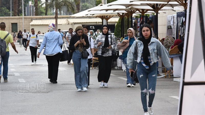 طلاب جامعة القاهرة،فيتو