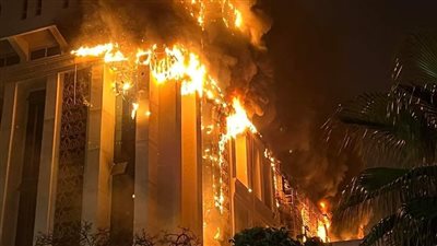  15 مصابا والدفع بـ 30 سيارة إسعاف لموقع حريق مديرية أمن الإسماعيلية