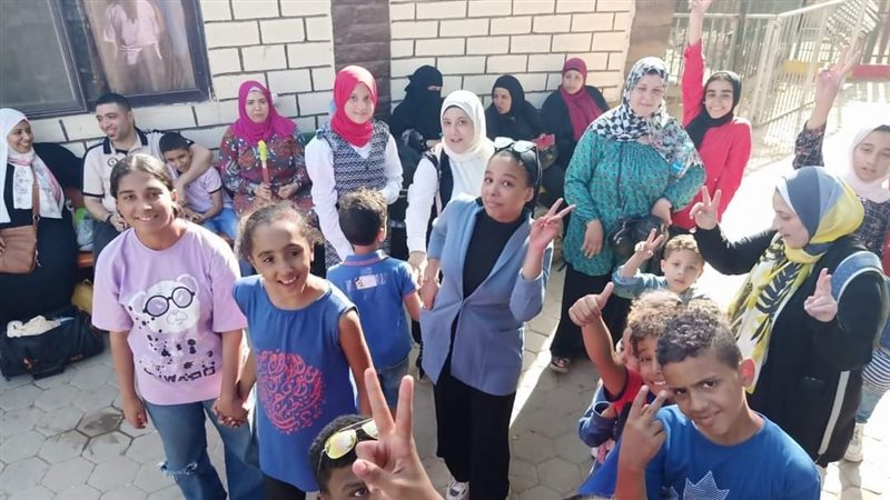 جامعة عين شمس، فيتو