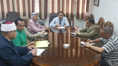 السكرتير المساعد بالبحيرة يعقد اجتماعا بشأن مشروع صكوك الأضاحي (صور)