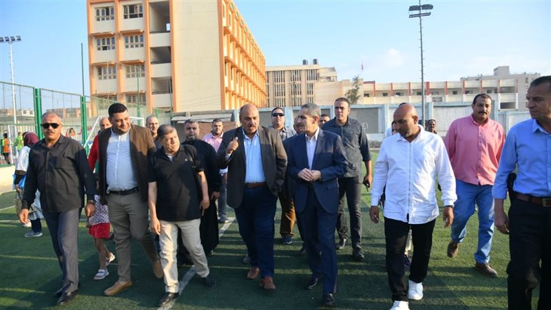 محافظ الغربية يفتتح