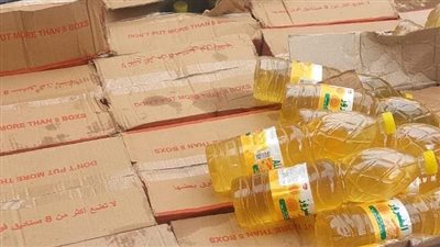 ضبط 12.5 طن سماد مدعم و21 كرتونة زيت تموينى بالبحيرة (صور)