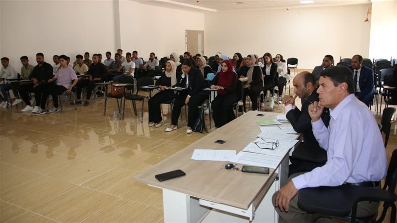 جانب من مناقشة التدريبات