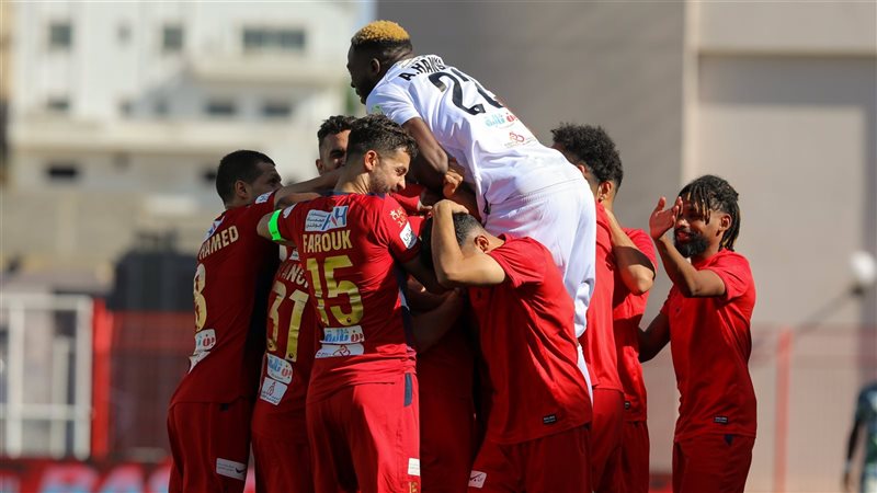 ضمك،فيتو