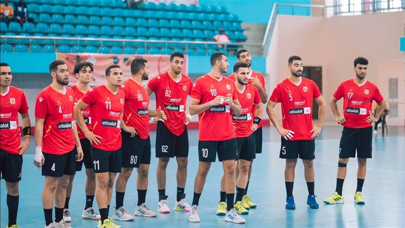 فريق كرة اليد بالنادي