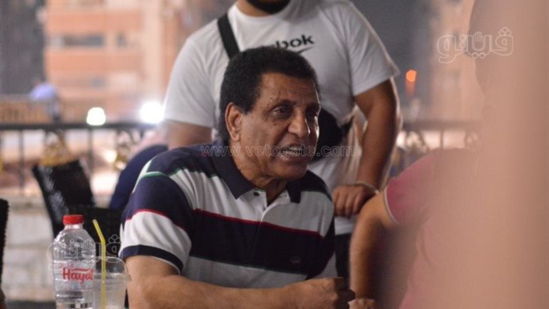 فاروق جعفر،فيتو