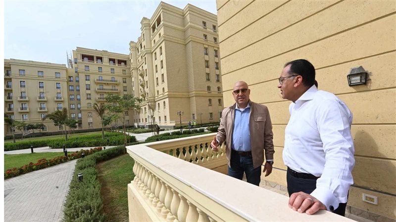 رئيس الوزراء يتفقد