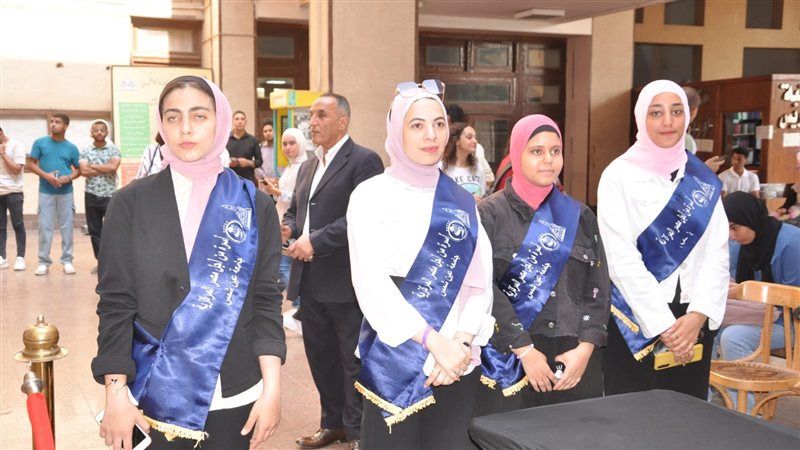 جامعة عين شمس، فيتو