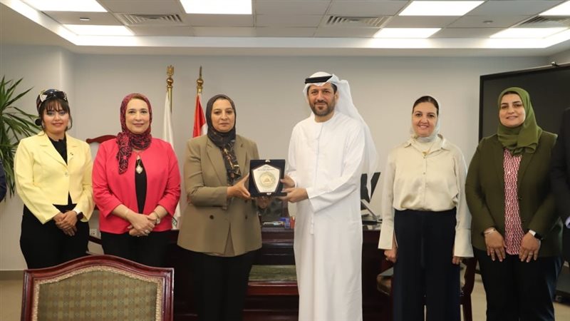 رئيس جامعة عين شمس