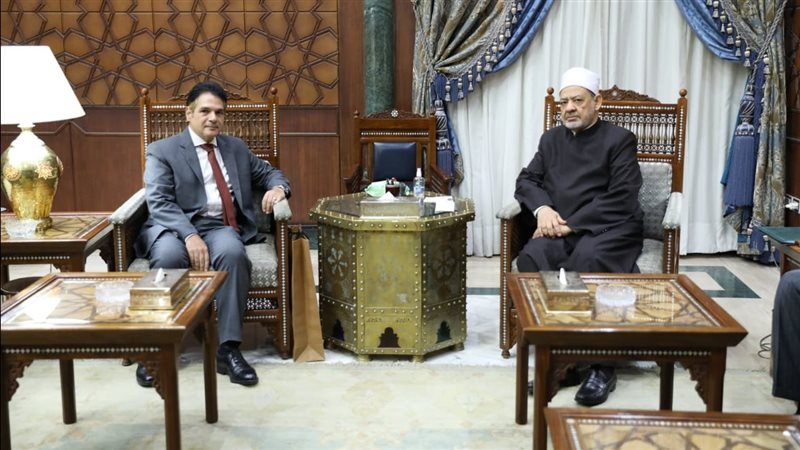 لقاء شيخ الأزهر مع