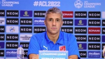 بعد أنباء رحيله، العين الإماراتي يحسم مصير مدربه قبل مواجهة الأهلي بالانتركونتيننتال