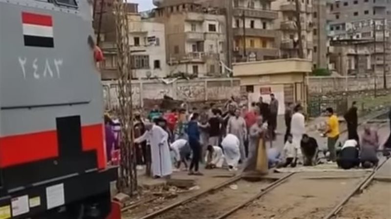 النقل تنسق مع المحافظات