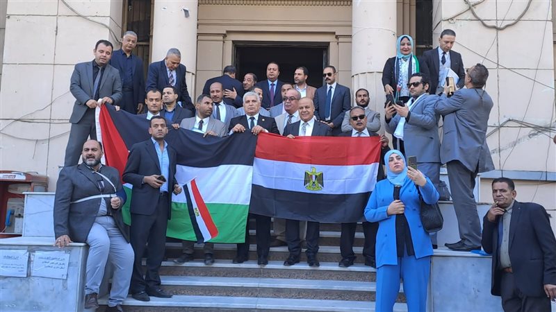 وفقة تضامنية مع الشعب