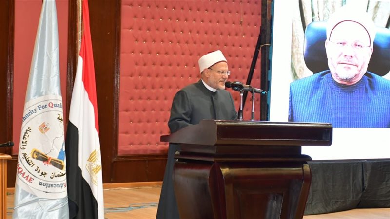  الدكتور شوقي علام