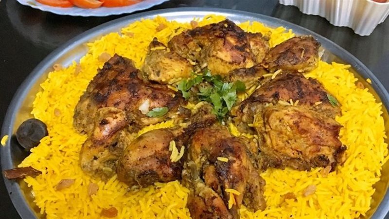 الكبسة بالفراخ، فيتو