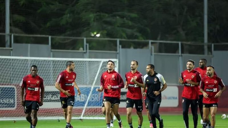 الأهلى، فيتو
