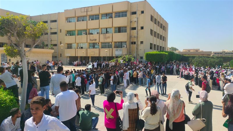 طلاب جامعة حلوان،