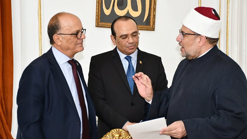 وزير الأوقاف المصري
