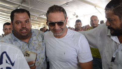 حازم إمام يدلي بصوته في انتخابات نادي الزمالك (صور)