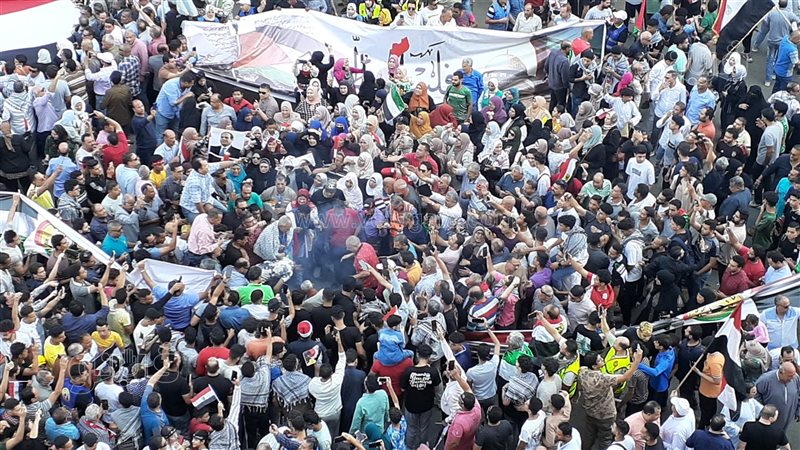 الغربية تنتفض بالشوارع