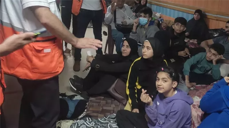 مستشفى القدس، فيتو