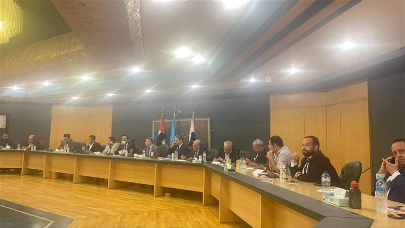 الاجتماع التشاوري
