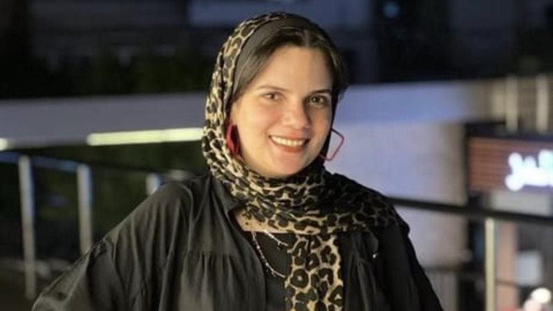 الناقدة رنا ابو العلا،