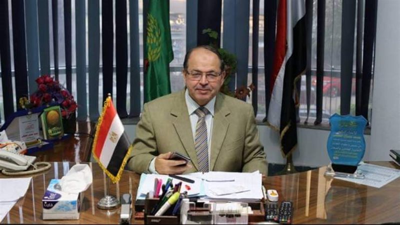 الدكتور نصيف حفناوى،
