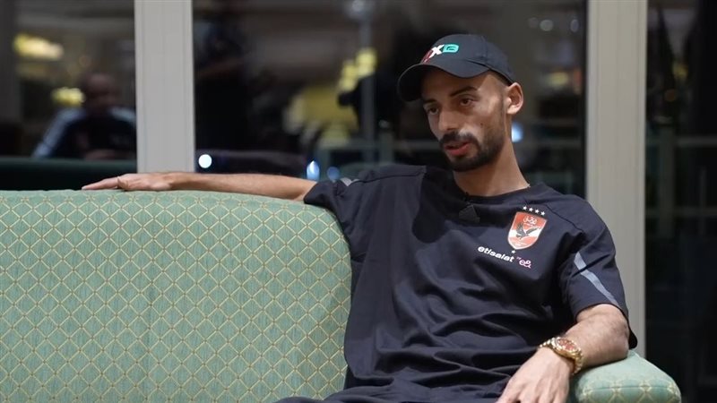 أحمد عبد القادر لاعب