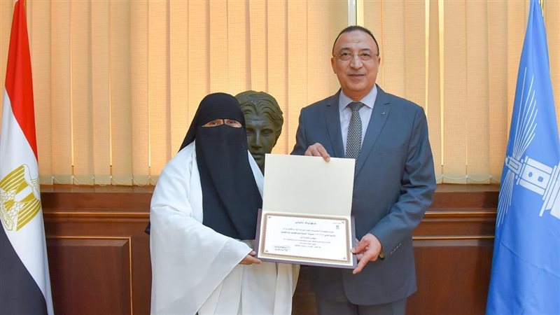 محافظ الإسكندرية،